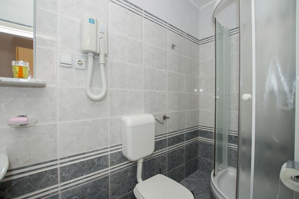 Radovcic Apartments And Rooms Trsteno Exterior foto